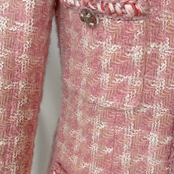 Chanel pink houndstooth wool skirt suit from Supermarket collection - Picture 6 of 13
